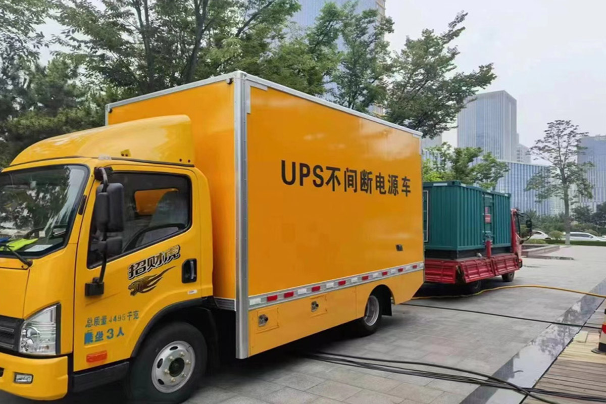 环翠发电机租赁施工现场